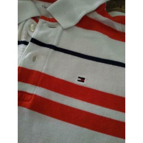 Tommy Hilfiger polo. Mt. 140