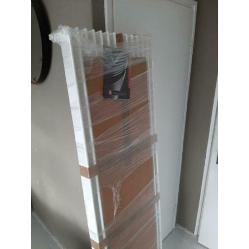 INSTAMAT design radiator. 180x50