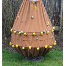gek outfit: Verrassingsei !mt. XL m.origineel gevulde eitjes