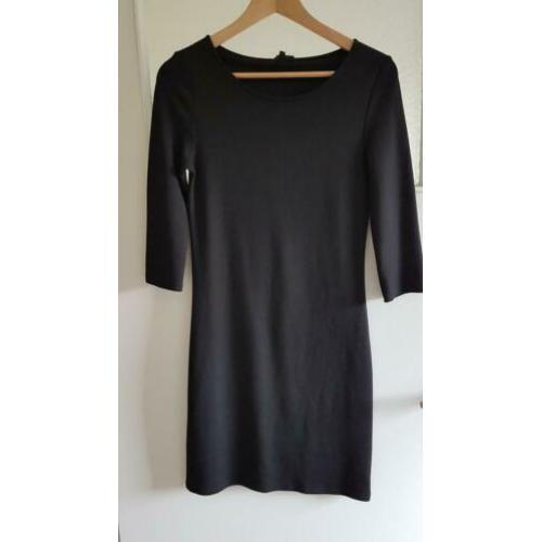 Zwart stretch Jurkje OPUS maat 34