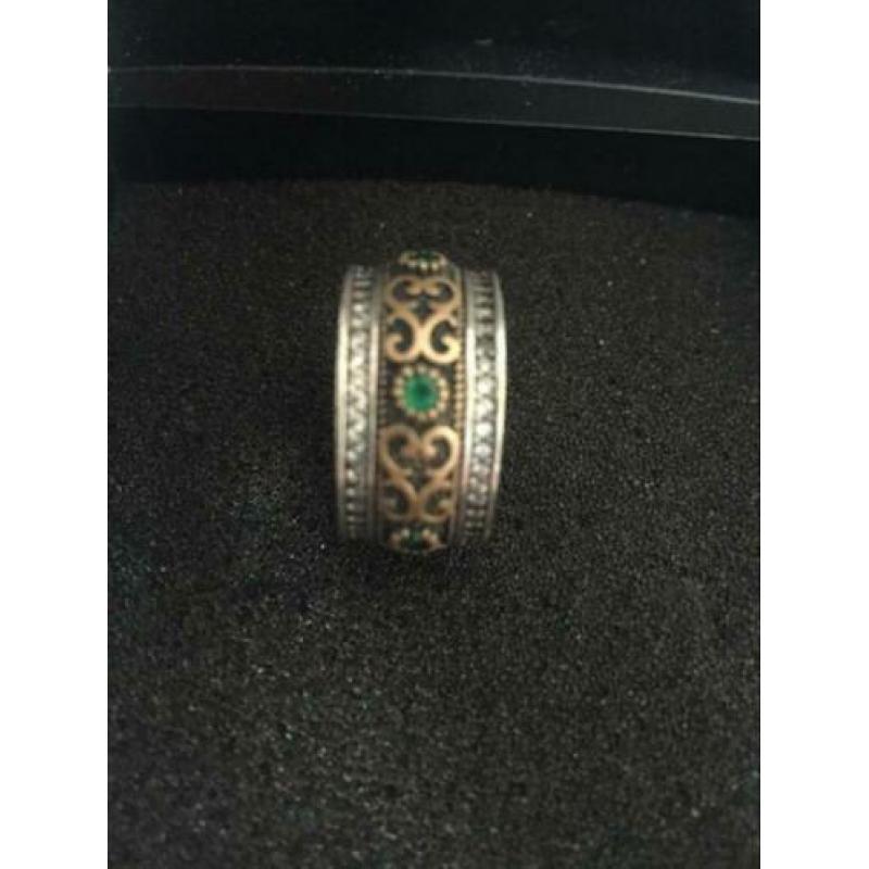 Zilver Ring met kristallen stenen,maat 18 ,vintage