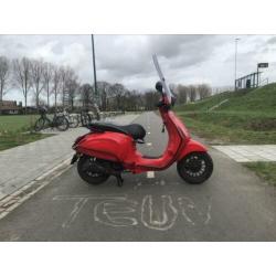 Vespa Sprint 4T 2V
