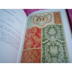 Classic Textile Designs ruim 1000 ontwerpen stof en behang