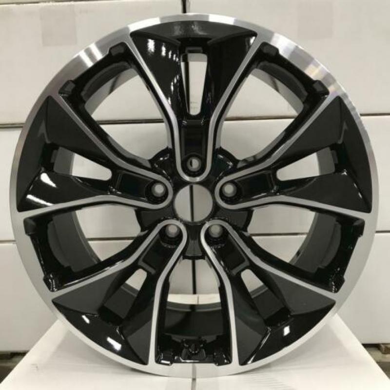 Hyundai Velgen 19" I30 Sport Fastback N Turbo 275HP 5x114.3