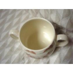 Doulton Bunnykins Haas Beker Mok Breiwerk Pasen Servies