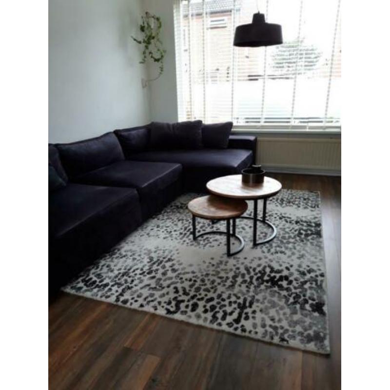 Zwart/wit/grijs vloerkleed 160x230