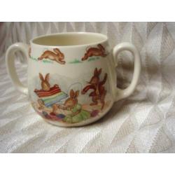 Doulton Bunnykins Haas Beker Mok Breiwerk Pasen Servies