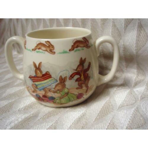 Doulton Bunnykins Haas Beker Mok Breiwerk Pasen Servies
