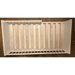 Peuterbed 140x70 Petit Amélie met uitschuiflade