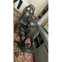Play seat Thrustmaster T300