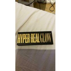 Mac hyper real glow