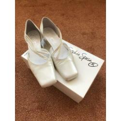 Sophie Sposa trouwschoenen ivoor