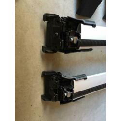 Thule dakdragers Jaguar fpace
