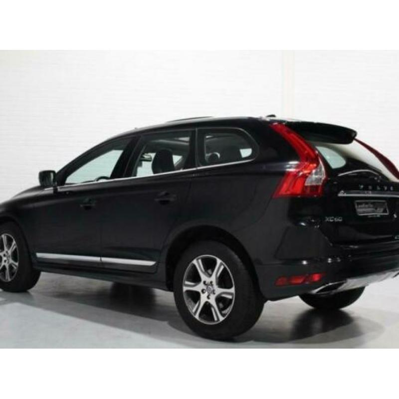 v.a. € 330 p/m | Volvo XC60 2.0 D4 181 pk Summum Navi