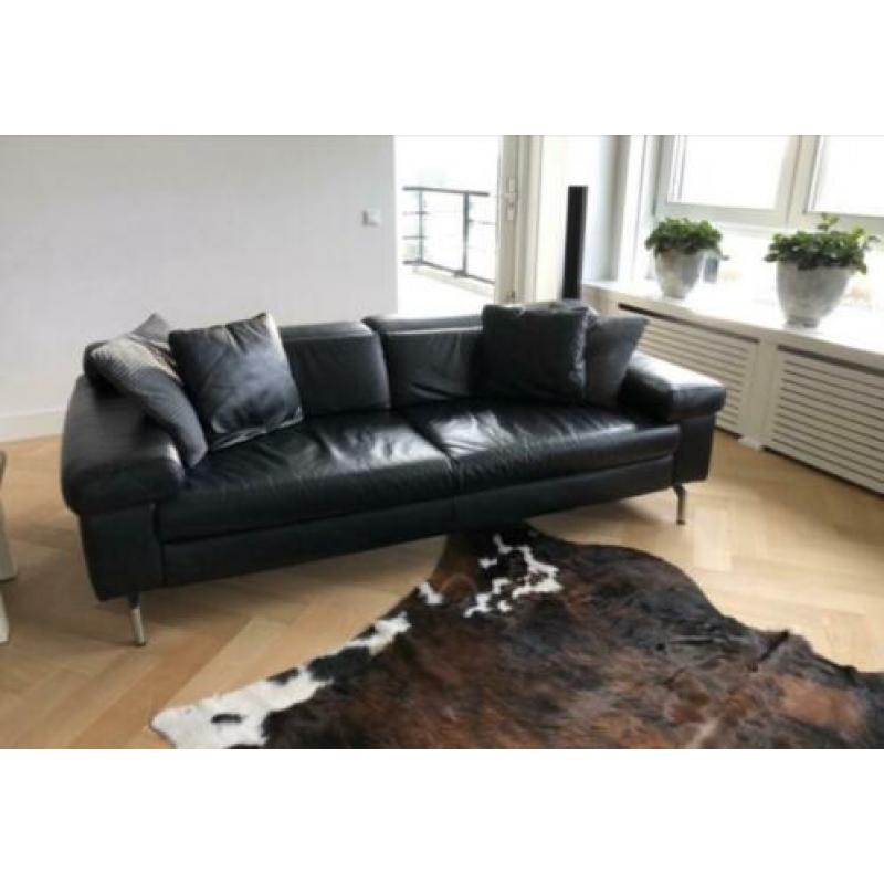 Te koop : Zwart Lederen 2,5 zits met hocker