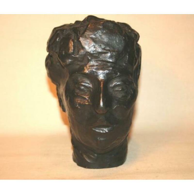 TOPSTUK ! bronzen Kunstwerk Charlotte van Pallandt . Truus