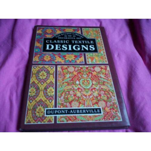 Classic Textile Designs ruim 1000 ontwerpen stof en behang