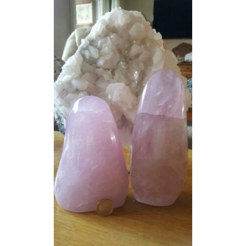Zeer VEEL Sculpturen Lapis Labradoriet Apatiet Septarie etc