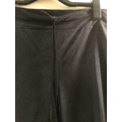 Te koop:zwarte broek Studio Anneloes mt Xl travelstof