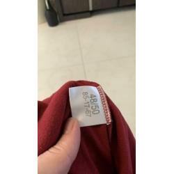 Leuk rood shirt met lange mouwen / longsleeve van UR maat M