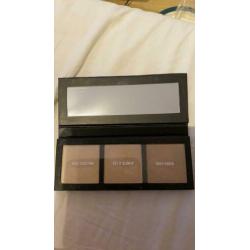 Mac hyper real glow