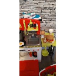Speelkeukentje met toebehoren