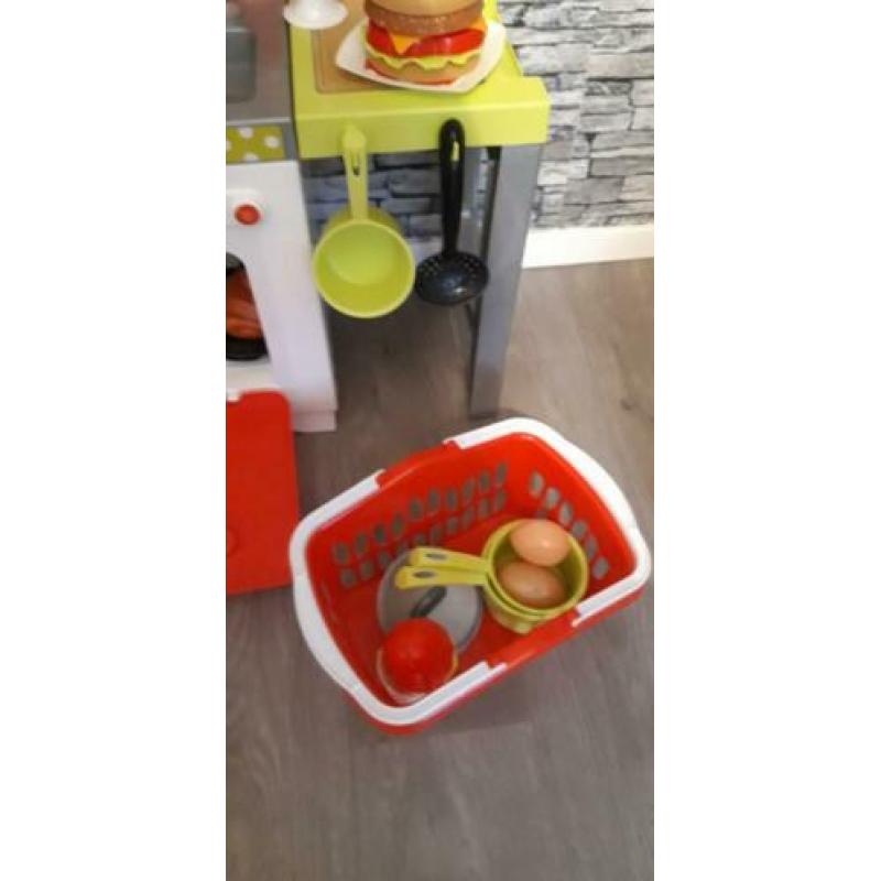 Speelkeukentje met toebehoren