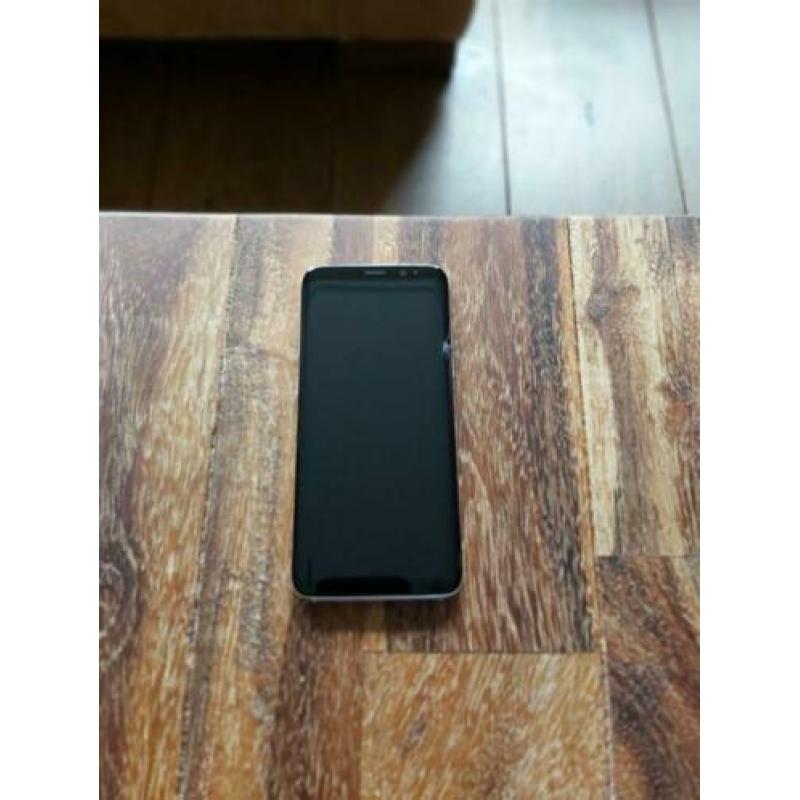 Samsung Galaxy S8 met 64GB.