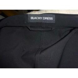 Blacky Dress nieuw zwart jasje mt. 40
