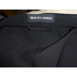 Blacky Dress nieuw zwart jasje mt. 40
