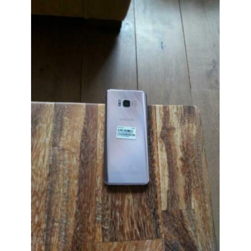 Samsung Galaxy S8 met 64GB.