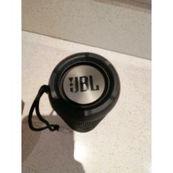 JBL flip 3