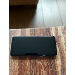 Samsung Galaxy S8 met 64GB.