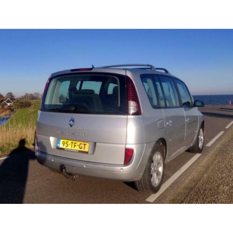 Renault Espace 2.0 Expression 6-persoons uitvoering