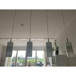 Witte hanglamp met 4 lichtpunten