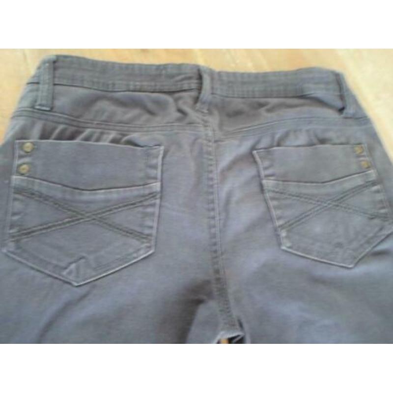 fijne broek (Eksept)