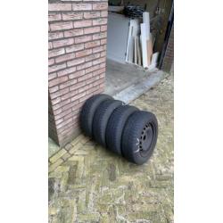 Winterband met stalen velgen 165/70 R14