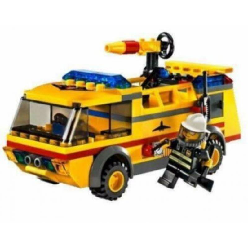 Lego city 7891 luchthaven brandweerwagen blusvoertuig auto
