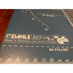 Dahle rolsnijmachine 507 - 8 vel - 32 cm