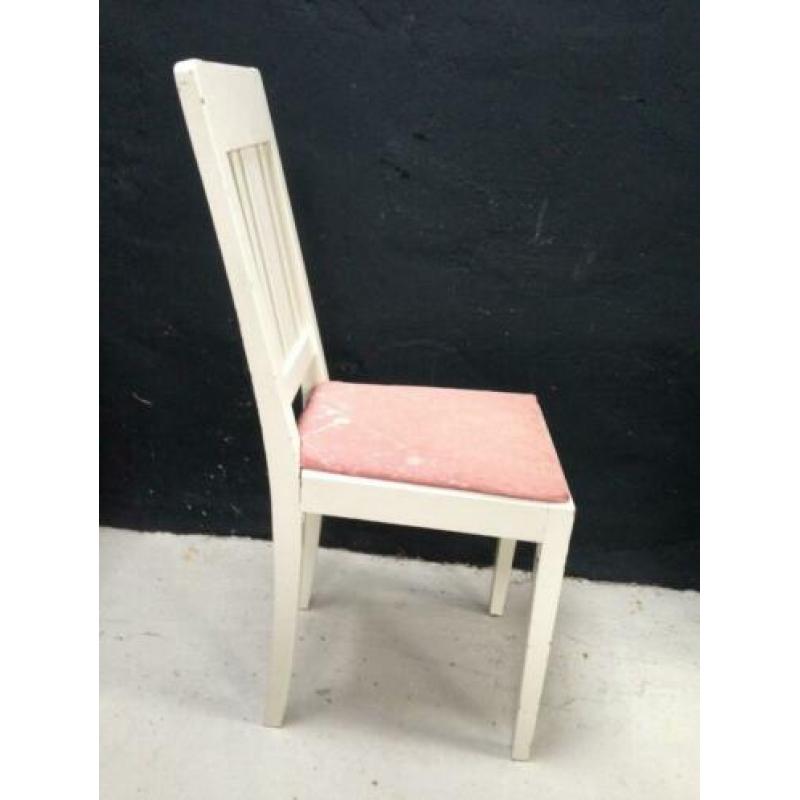 Brocante stoel uit Zweden / oude stoel / opruiming