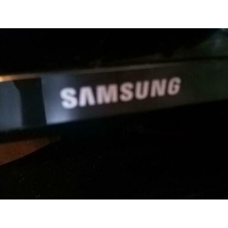 Samsung Lcd Tv 37Inch.Hdmi.Zgan.