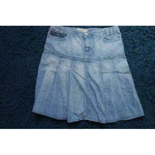1318 l.blauwe spijkerrok, rokje LEE COOPER; Mt=29