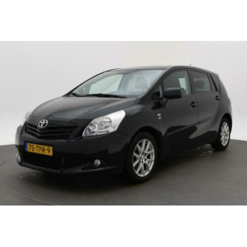 Toyota Verso 2.2 D-4D Business 7p. (bj 2012)