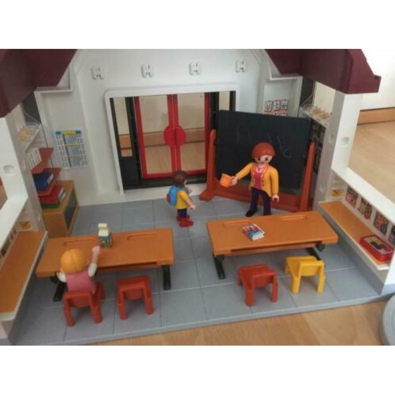 Playmobil school met gymlokaal en schoolbus