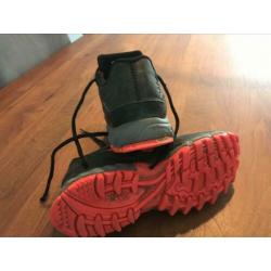 Adidas veld hockeyschoenen mt 34