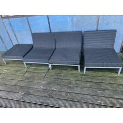 Gratis af te halen lounge stoelen