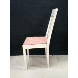 Brocante stoel uit Zweden / oude stoel / opruiming