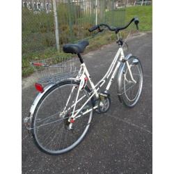 Thunberg Karlsruhe damesfiets bike Gazelle Batavus