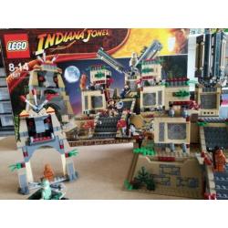 Lego set Indiana Jones 7627