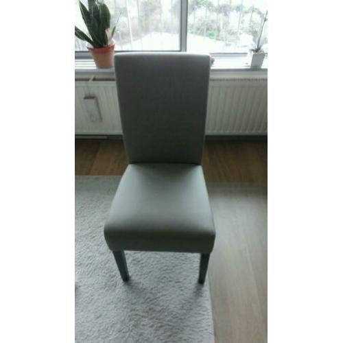 Mooie eetkamerstoelen (4 stuks)